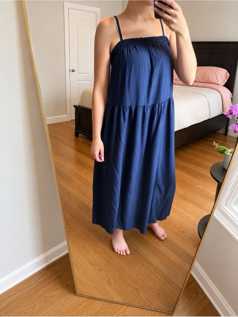 Old Navy Airy smocked maxi dress in navy blue in size medium